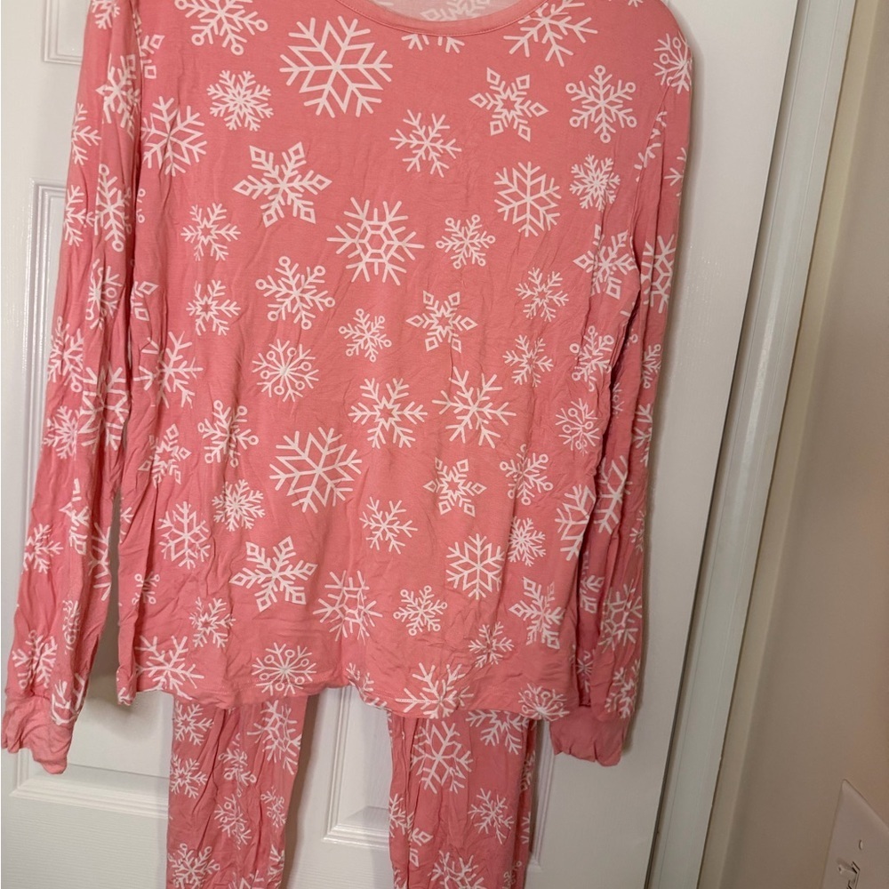 💖 Pink Lily Snowflake Long Sleeve Pajama Set - Pink & White - Women's Size L - Picture 4 of 4